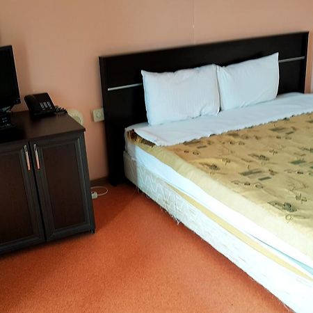 Bato Thermal Hotel Batman Luaran gambar