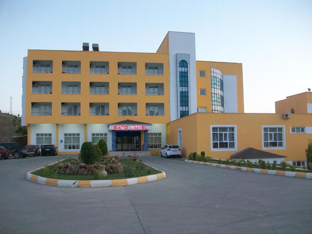 Bato Thermal Hotel Batman Luaran gambar