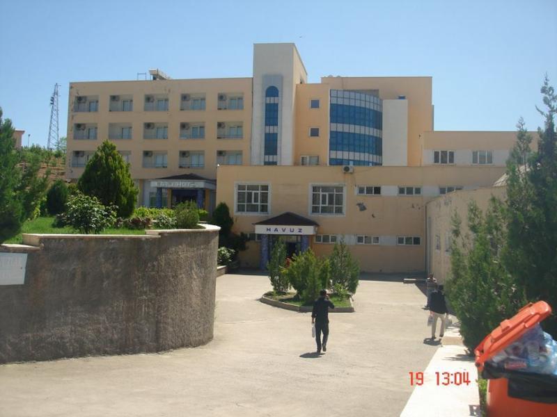 Bato Thermal Hotel Batman Luaran gambar